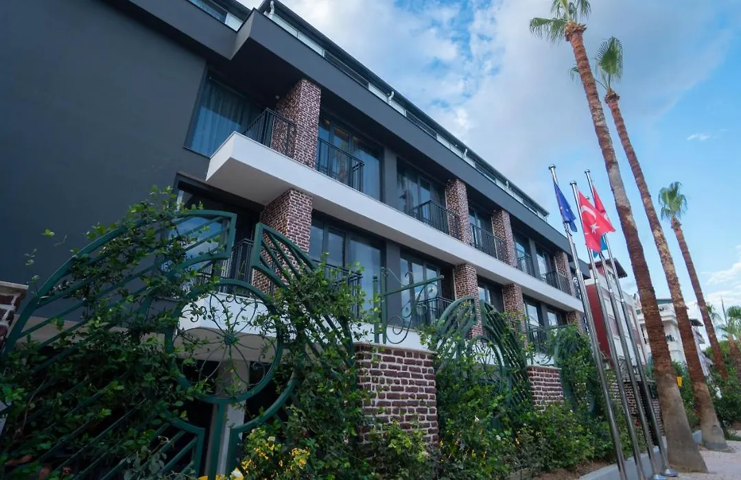 Estera Hotels - Muhafazakar Halal Otel-1