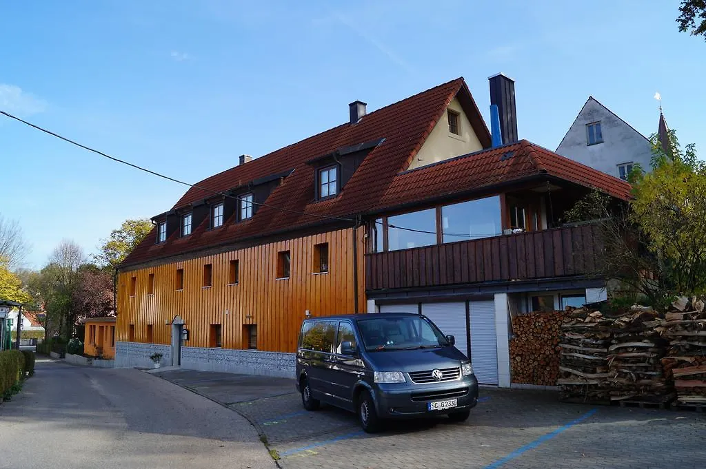 Gelber Löwe B&B Nichtraucherhotel-1
