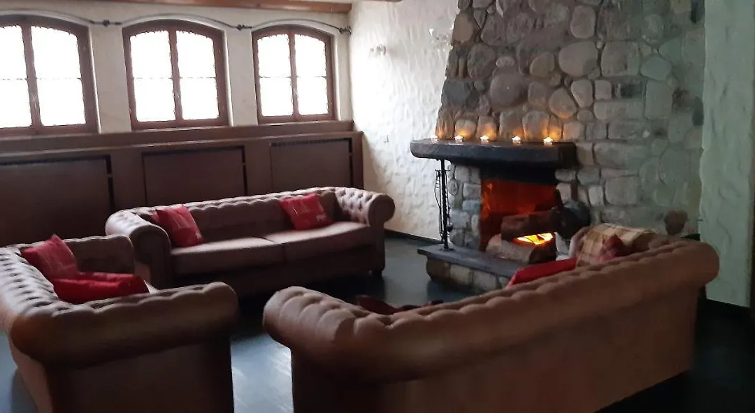 Hotel Bergidyll-1