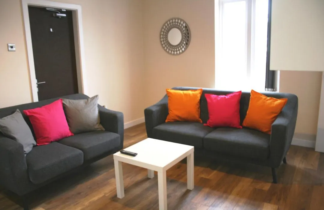 Premier Lodge Central-1