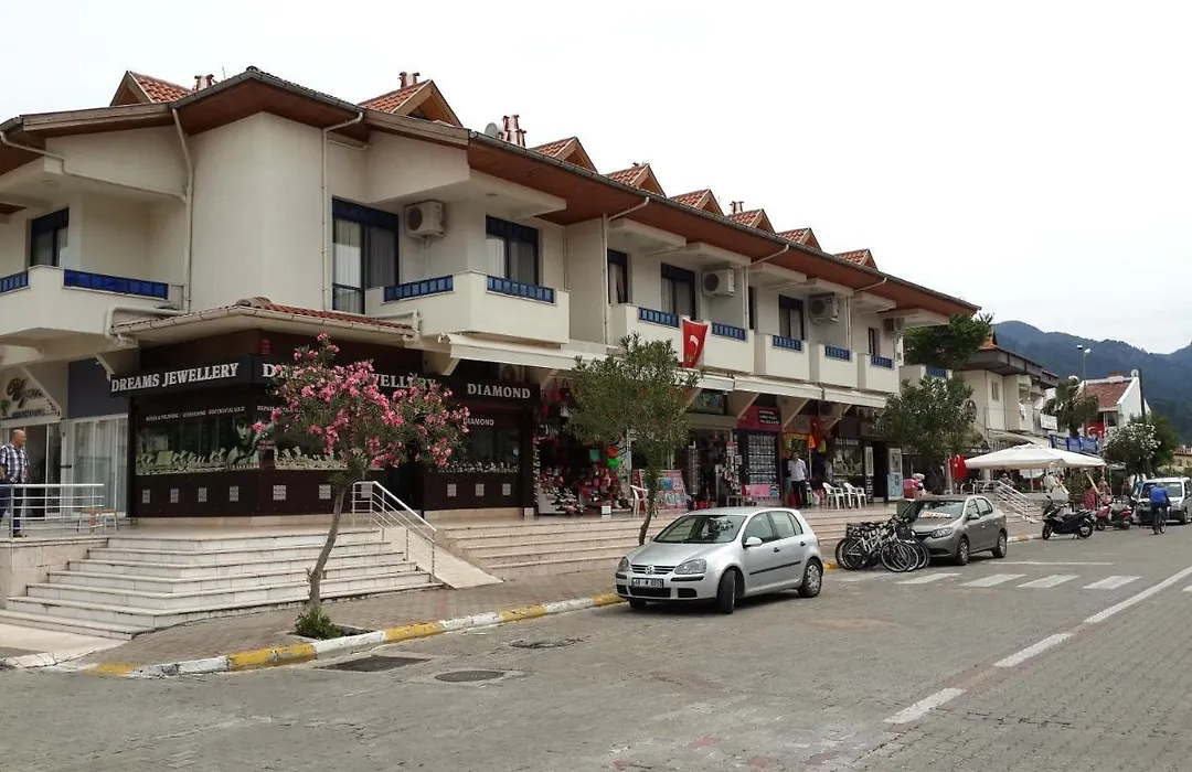 İçmeler Uysal Apart Hotel-1