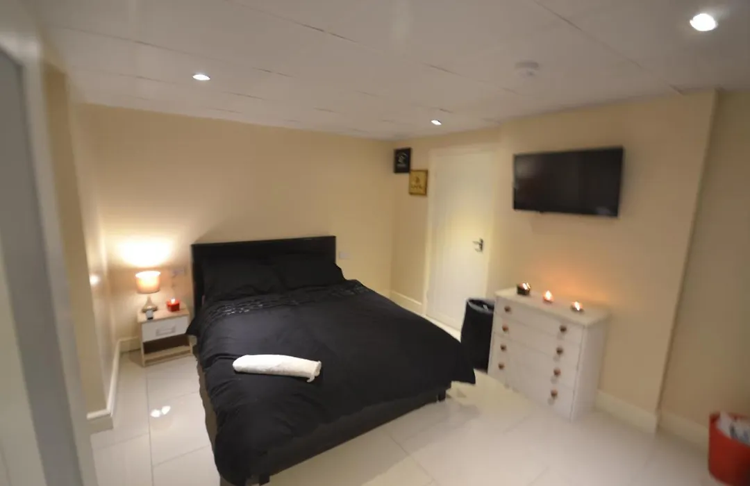 Premier Lodge Central-1
