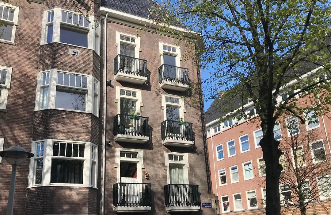 Beautiful Room In Authentic Amsterdam Apartment Rai-1