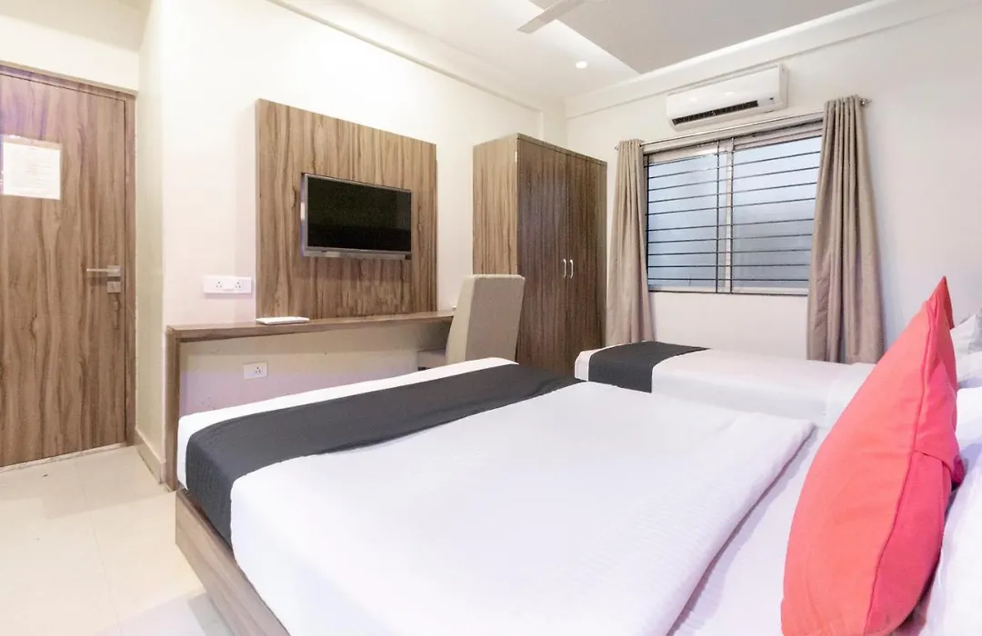 Hotel Plaza Heights-1
