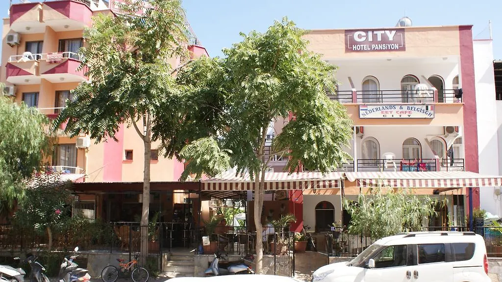 City Hotel-1