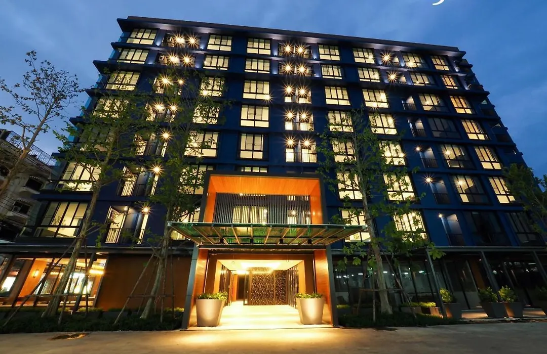 130 Hotel & Residence Bangkok-1