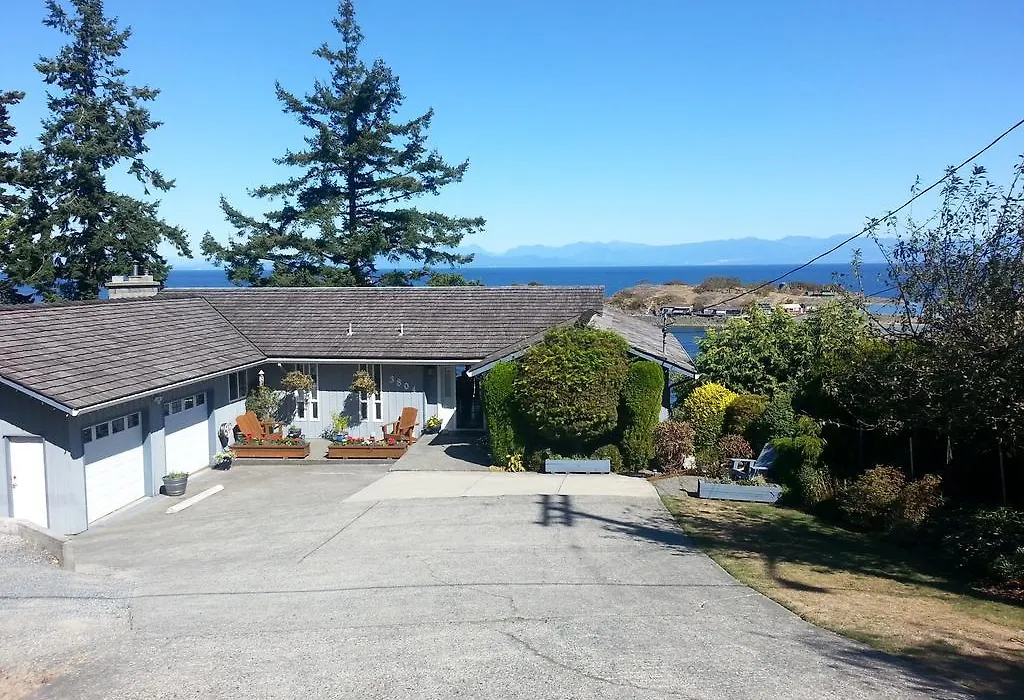 Hammond Bay Oceanside Guesthouse-1