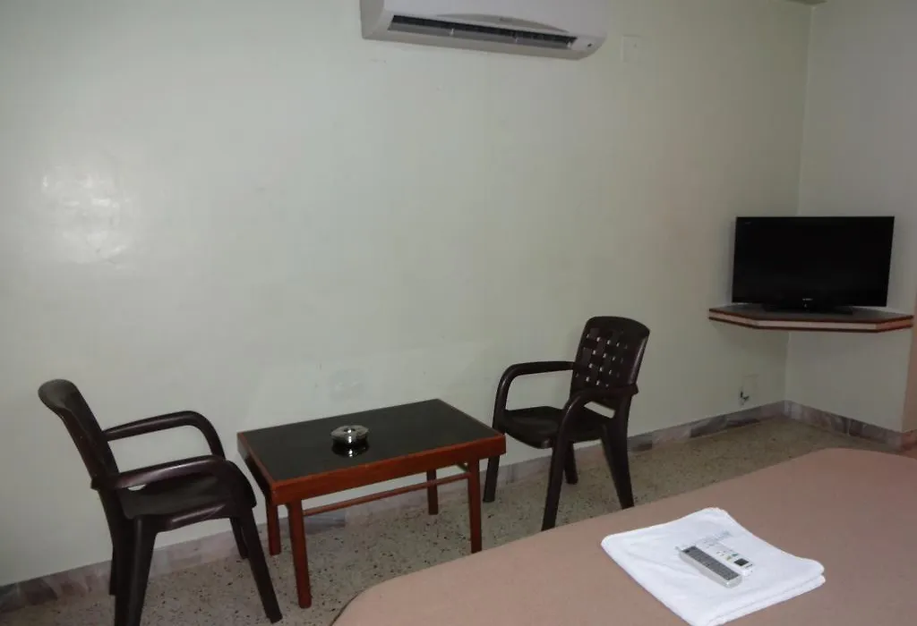 Hotel Raamus-1