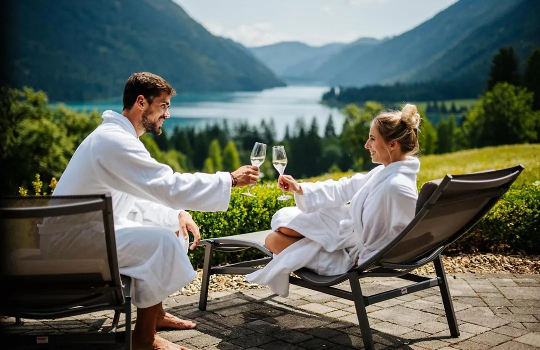 Hotel Nagglerhof am Weissensee-1