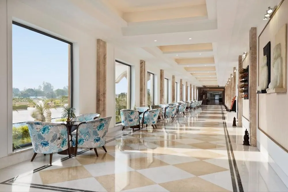 Ramada Plaza By Wyndham Lucknow-1