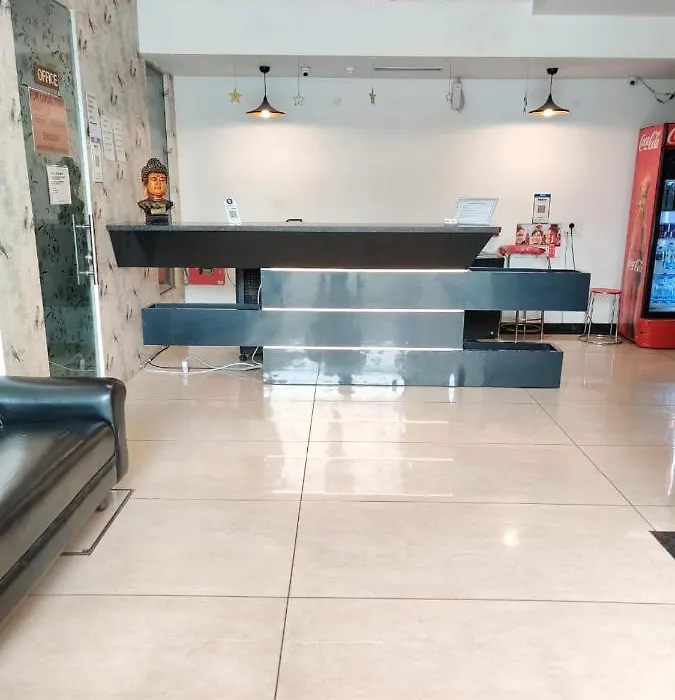 Collection O By Oyo Railway Station Amritsar Formerly Golden Home-1