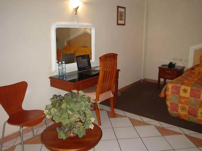Hotel Corintios-1