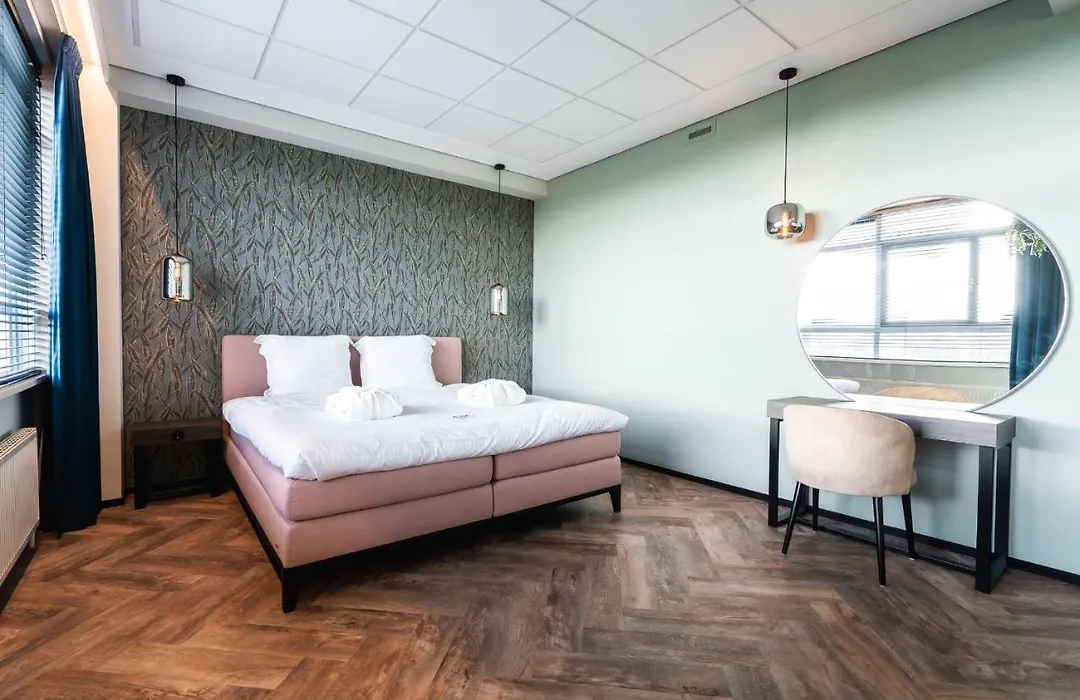 Onderwijshotel De Rooi Pannen Eindhoven-1