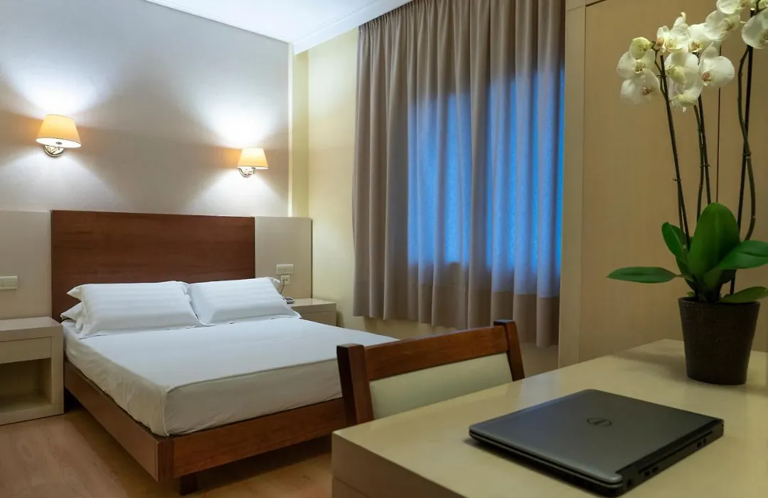 Esperia Hotel-1