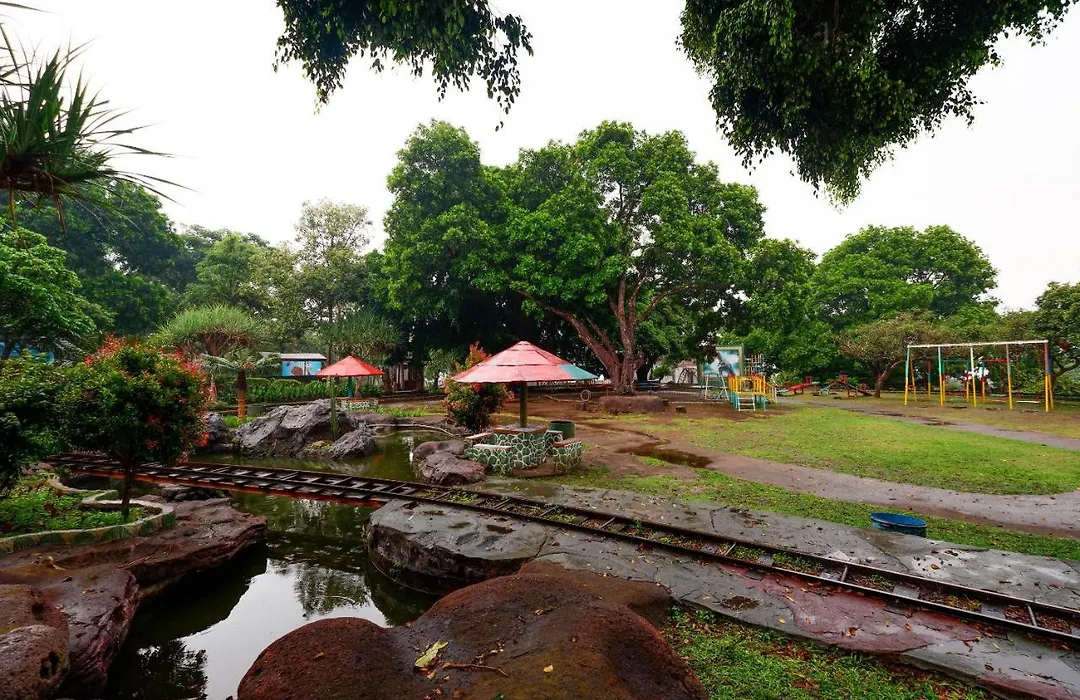 Oyo Capital O 1808 New Bandungan Indah-1
