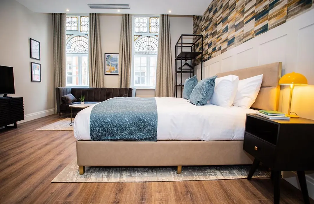 The Gresham Aparthotel-1
