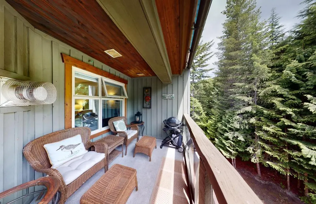 Lost Lake Lodge-1