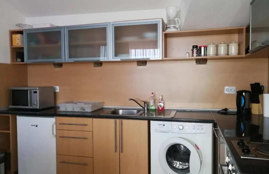 Top Lodge Apartments-1