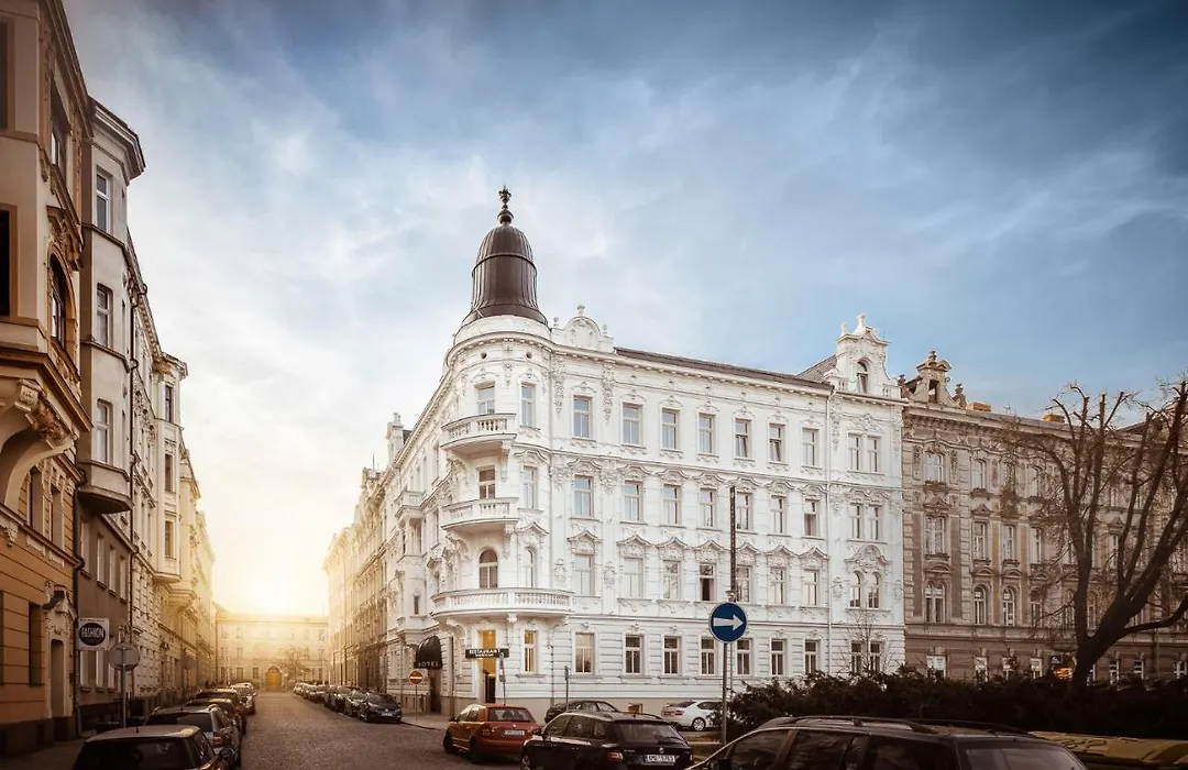 Theresian Hotel-1