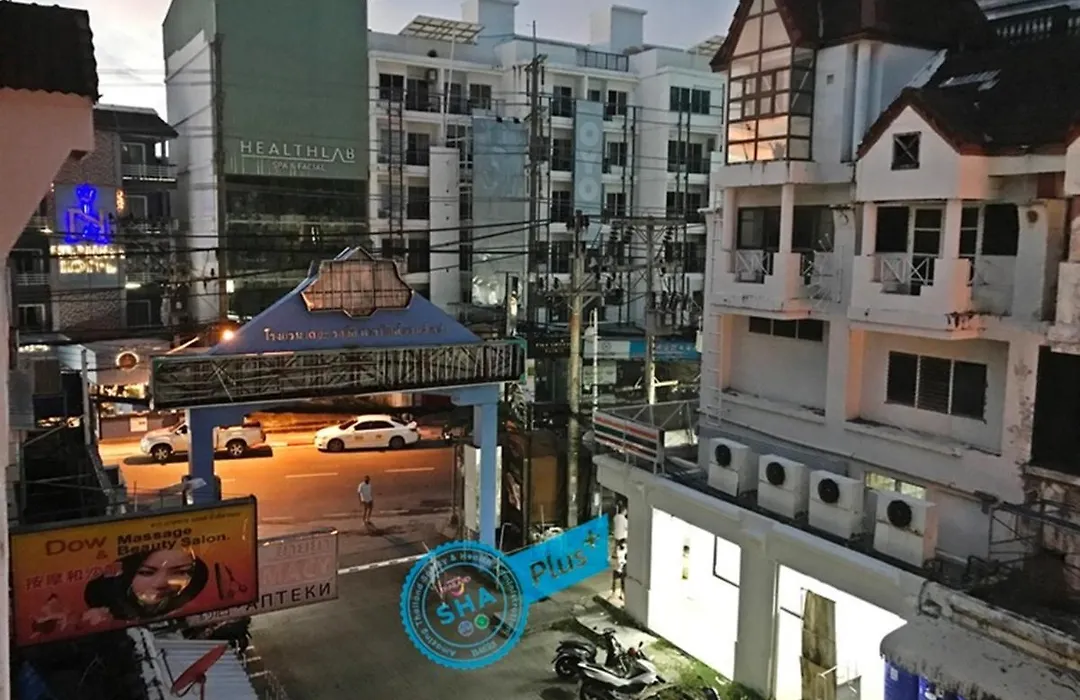 Le Tanjong House-1