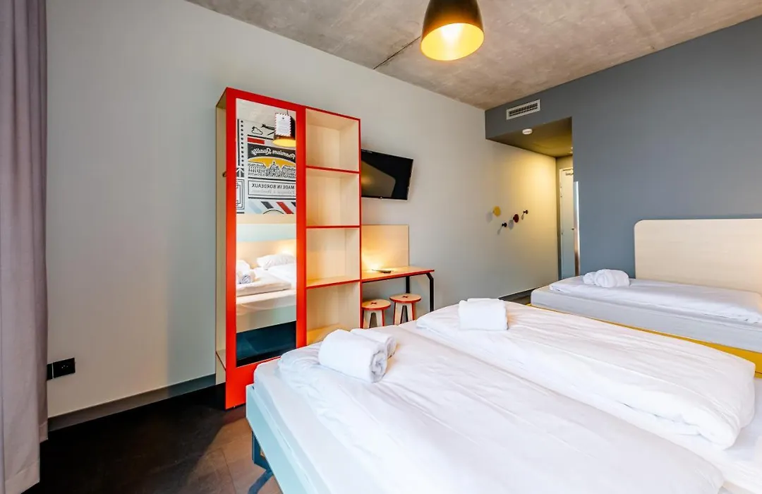 Meininger Hotel Bordeaux Gare Saint-Jean-1