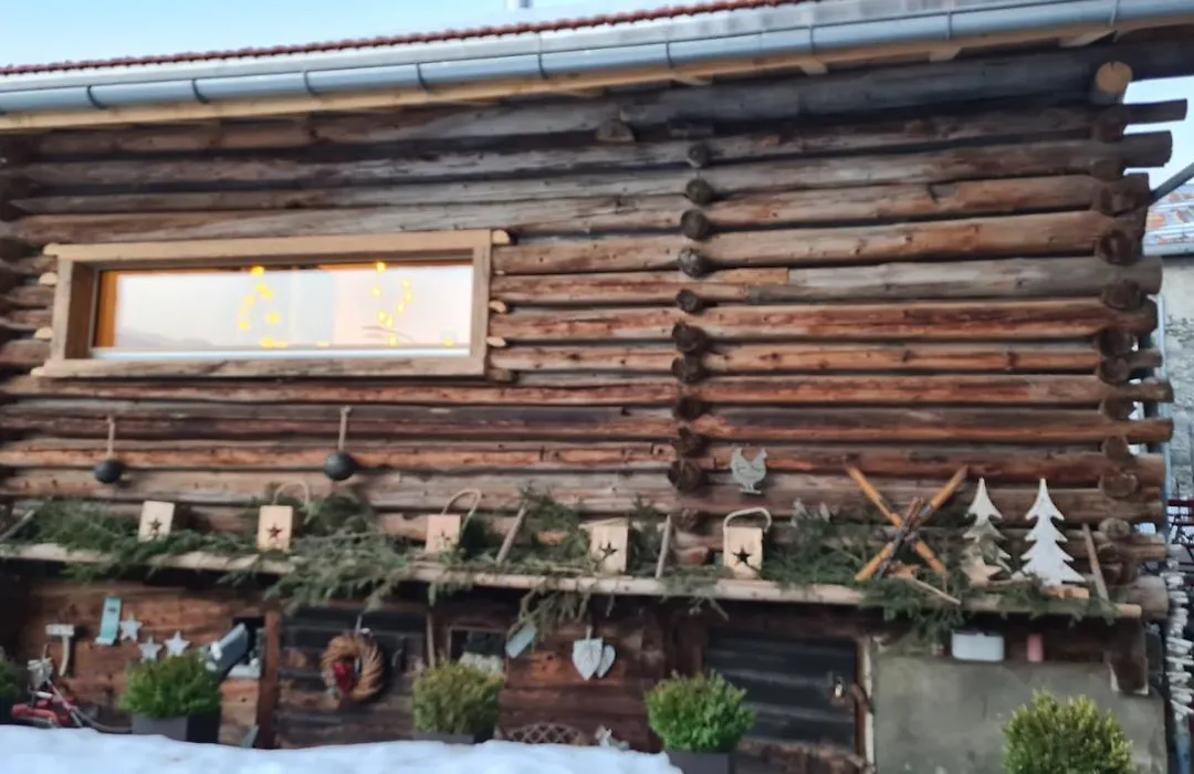 Chesa Prema Bed & Breakfast - Restaurant-1