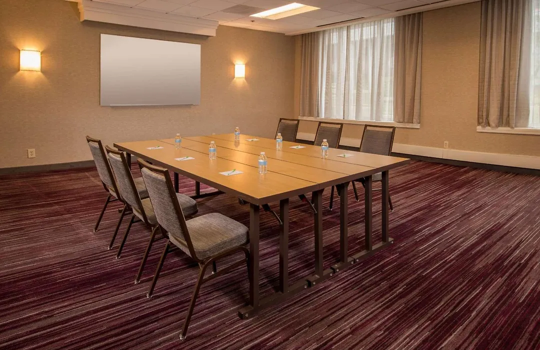 Sonesta Select Arlington Rosslyn-1