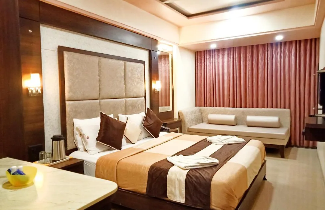 Hotel Poonam-1