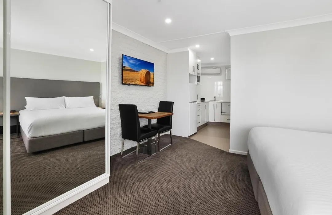 The Duck Inn Apartments-1