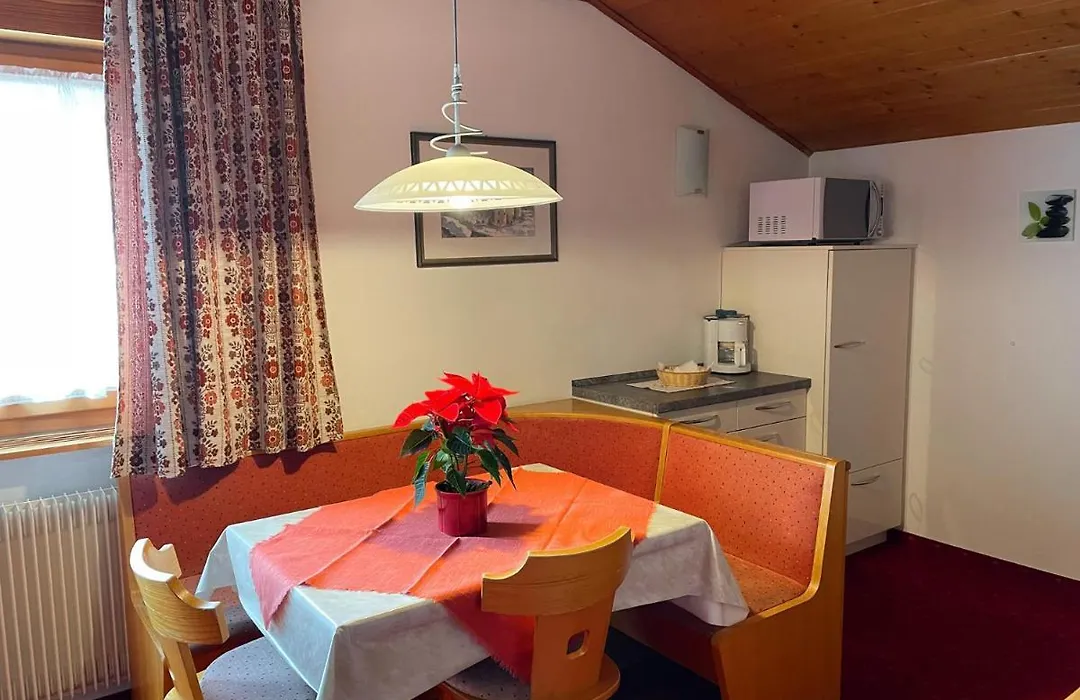 Residence Lastei-1