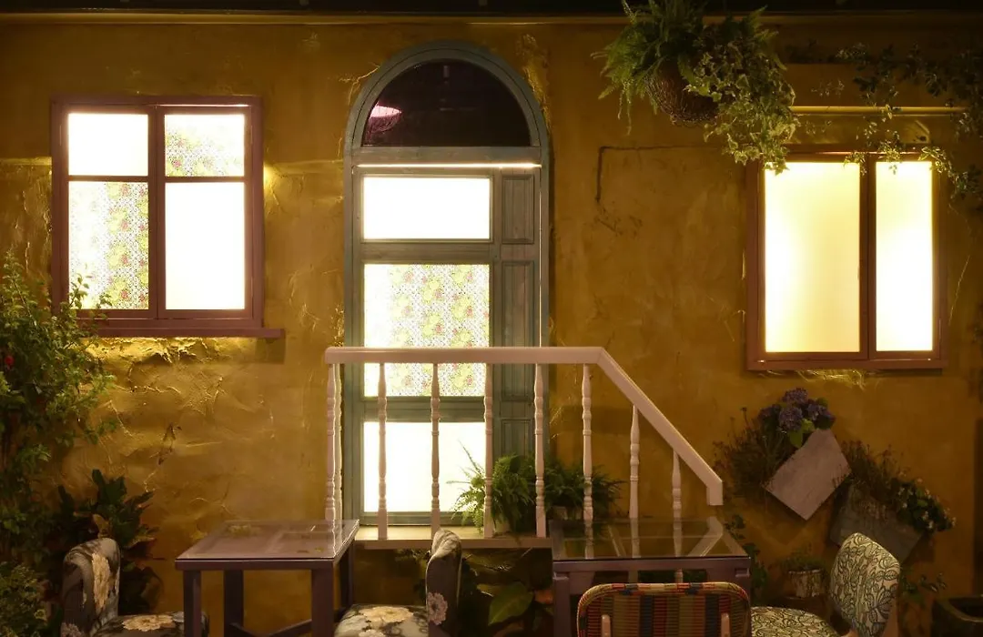 Dg Hotel-1