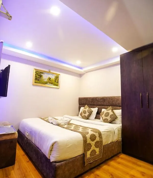 Hotel Queen Darjeeling-1