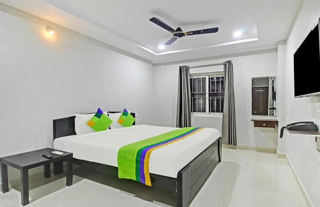 Itsy Hotels Sunrise Grand, Hitech City-1