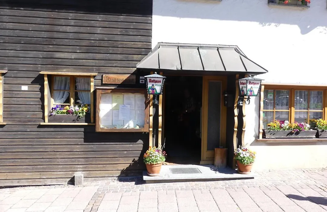 Hotel Maien-1