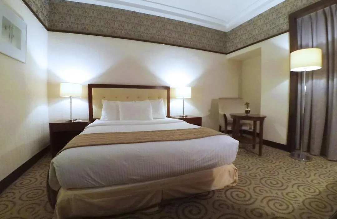 The Plaza Hotel Balanga City-1