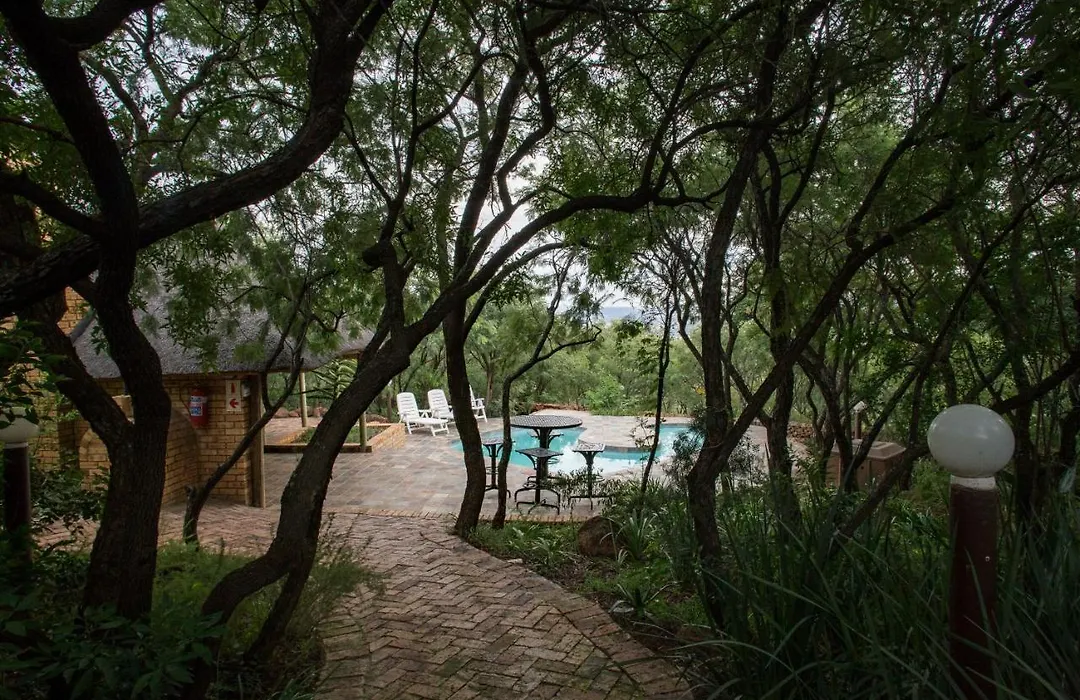 Eagles Nest Estate Luxury Guest House-1