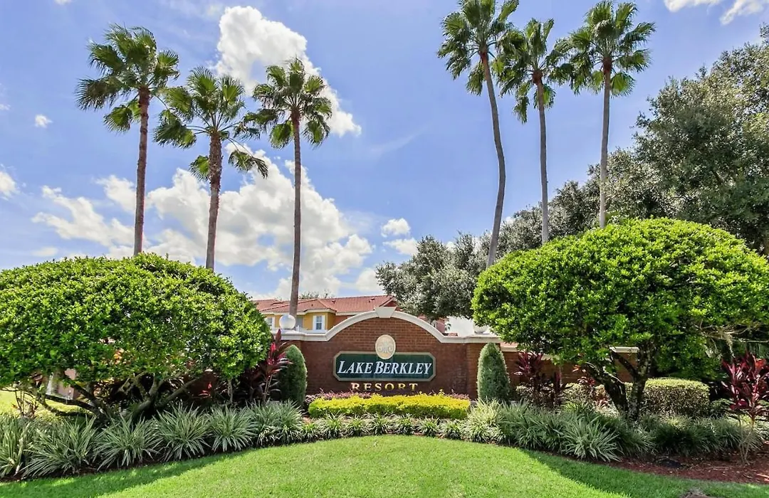 Cozy Three Bedrooms Townhome At Lake Berkley Resort-1