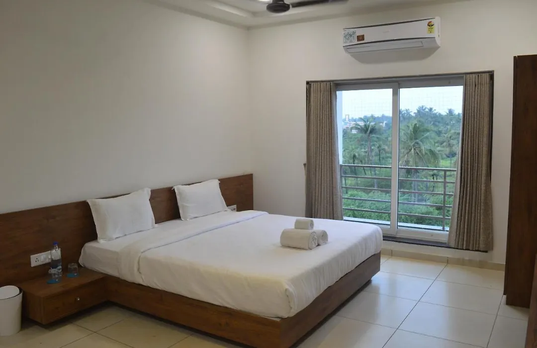 Hotel Revive-1