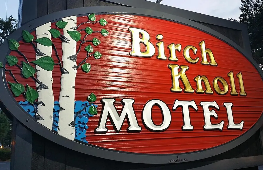 Birch Knoll Motel-1