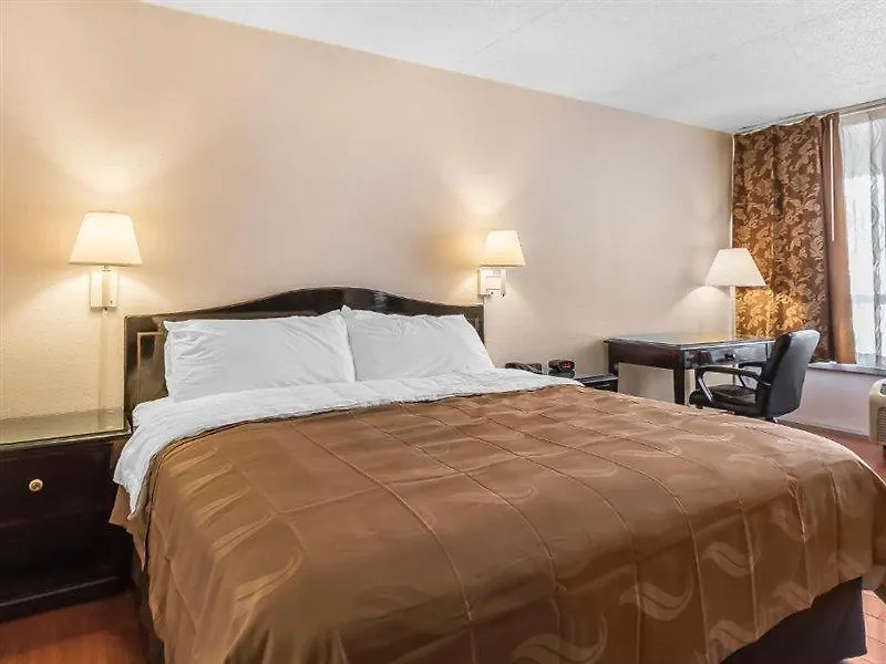Quality Inn - Dickson-1