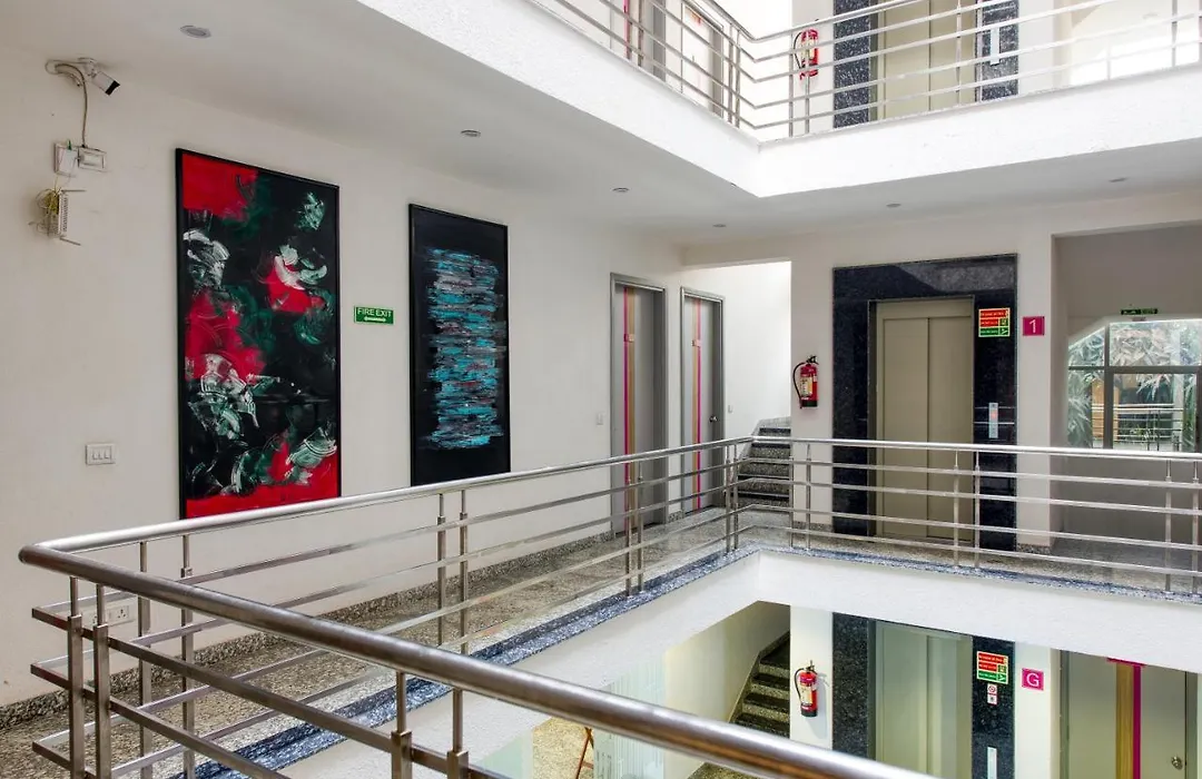 Rosastays Gurugram Sec 31-1