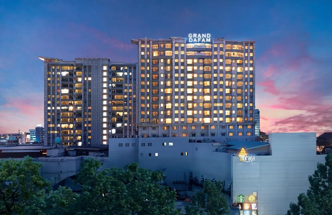 Grand Dafam Braga Bandung-1