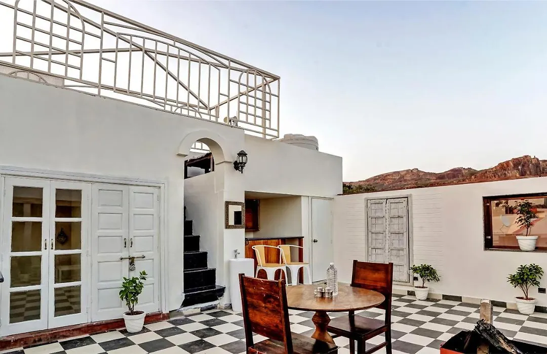 Hotel Hinduja Fort-1