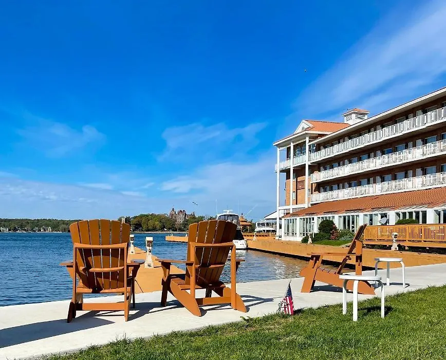 Riveredge Resort Hotel-1