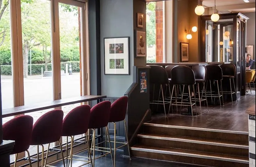 The Waterman'S Arms-1
