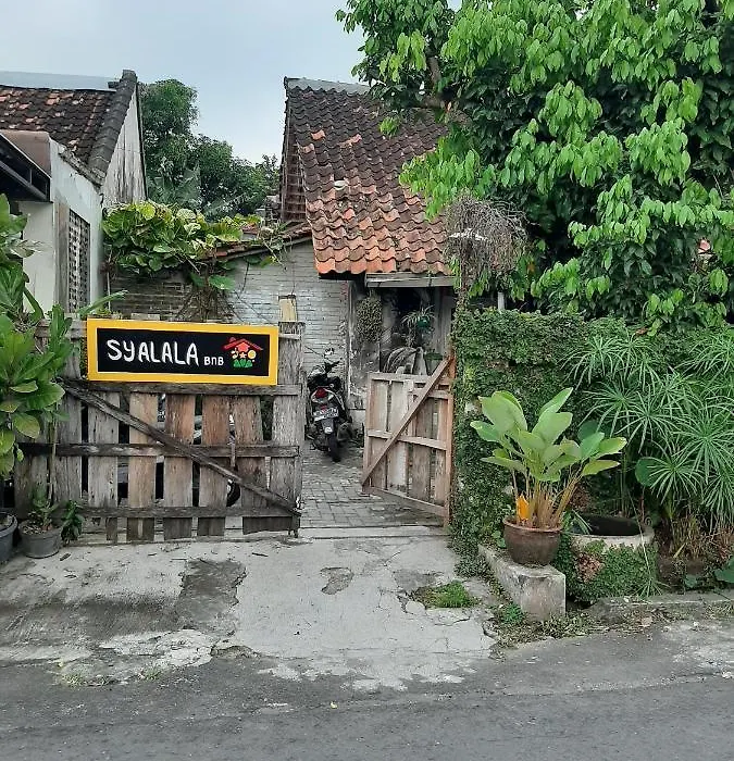 Syalala Bnb-1
