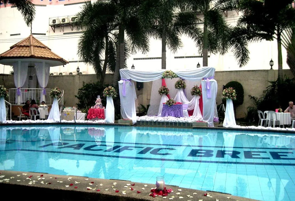 Pacific Breeze Hotel And Resort-1