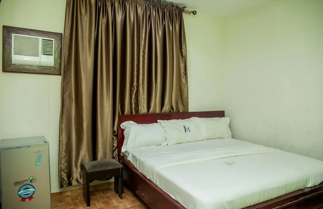 Emmy Hotels & Suites-1