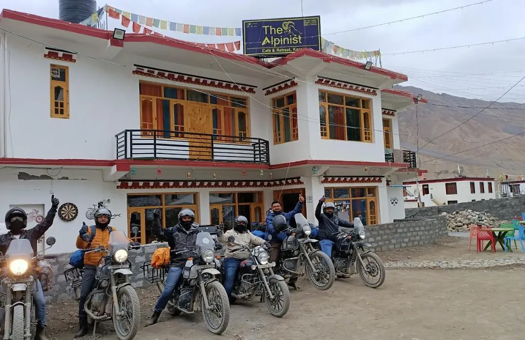 The Alpinist Cafe And Retreat-1