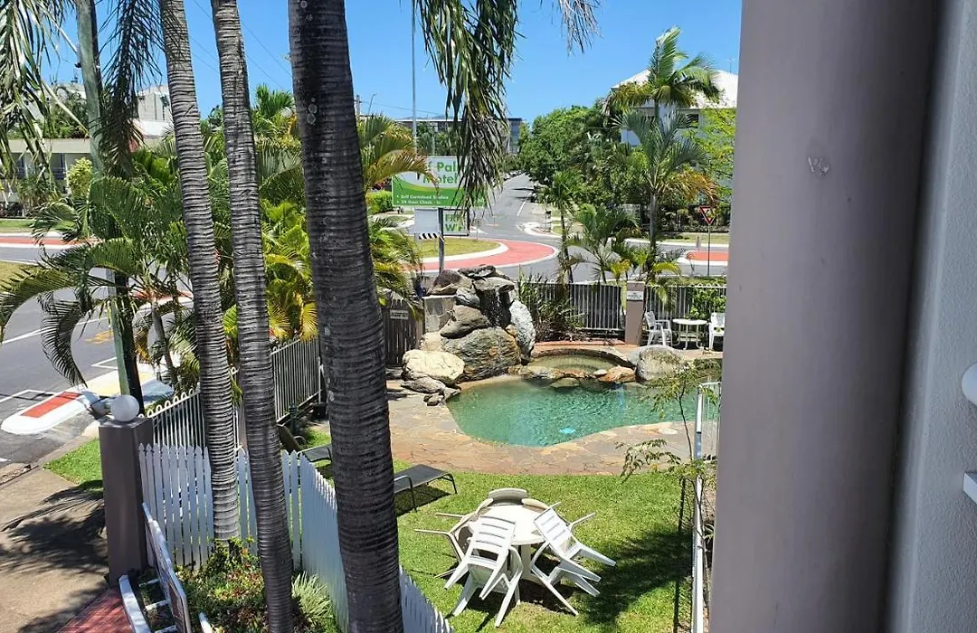 Reef Palms-1